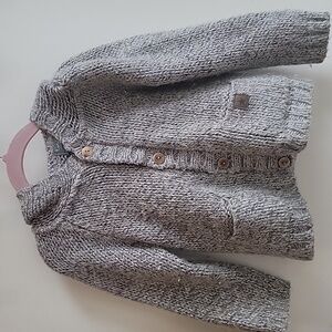 Tocoto vintage bear knit button up hooded sweater 4 years